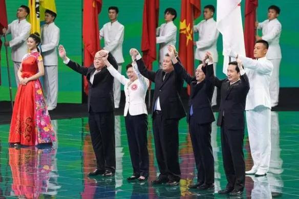 2025新澳门精准；精准解答，精选解析、解释与落实